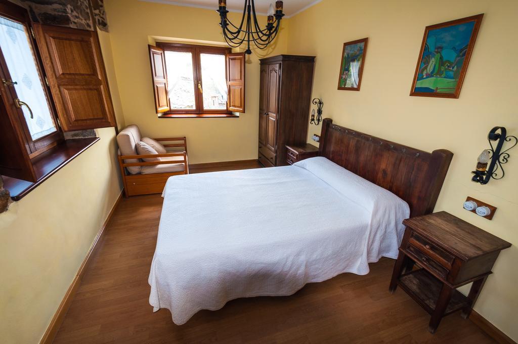 Hotel Rural La Bolera Robles de Laciana Zimmer foto